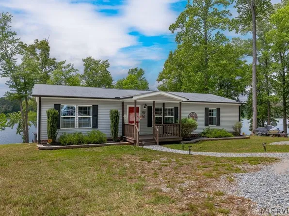 154 Herman Rd, Bracey, VA 23919