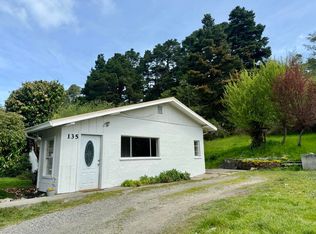 135 Valley Ave, Fortuna, CA 95540