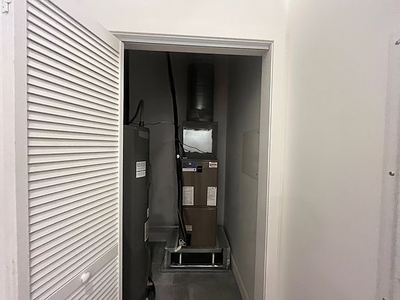 5th image of 1406 Fairmount Ave #2
