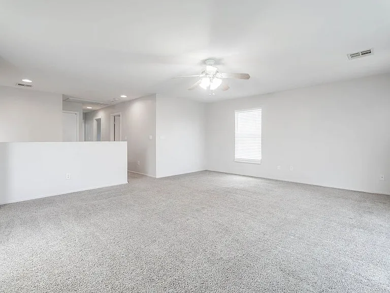 5531 Doubleday St — Photo 24