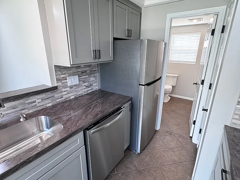 6145 Lake Rd W #3 — Photo 9