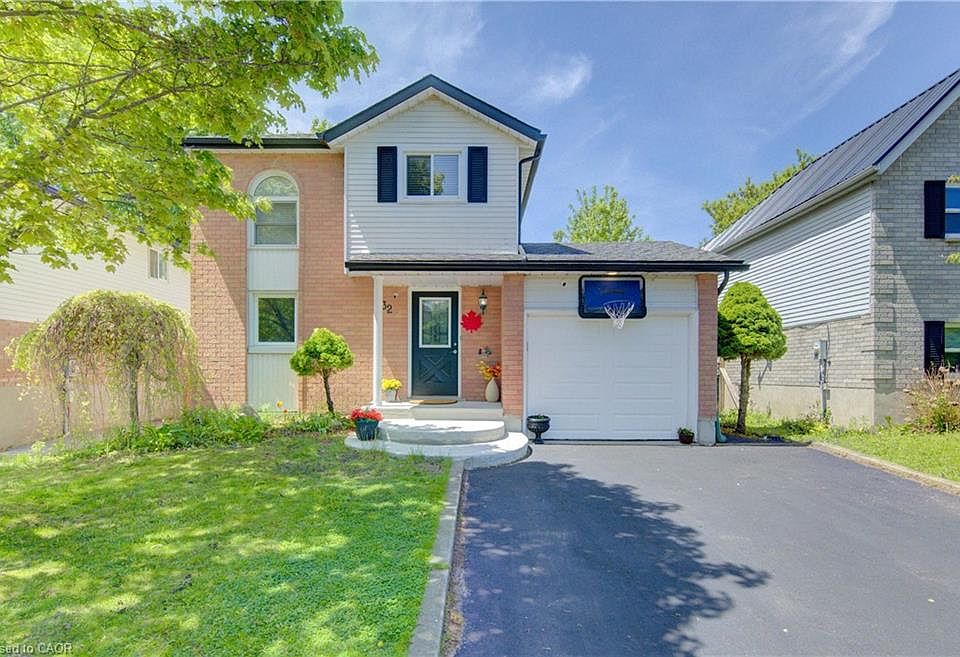 1st image of 32 Enfield Dr