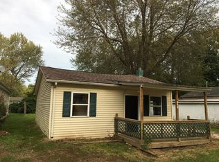 976 Robinhood Ave, Painesville, OH 44077