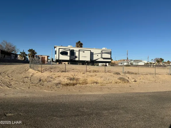 4611 E Wikieup Dr, Topock, AZ 86436