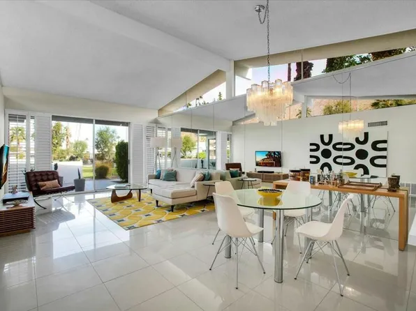 252 E Canyon Vista Dr, Palm Springs, CA 92264