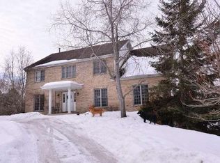 7540 Fox River Rd, Burlington, WI 53105