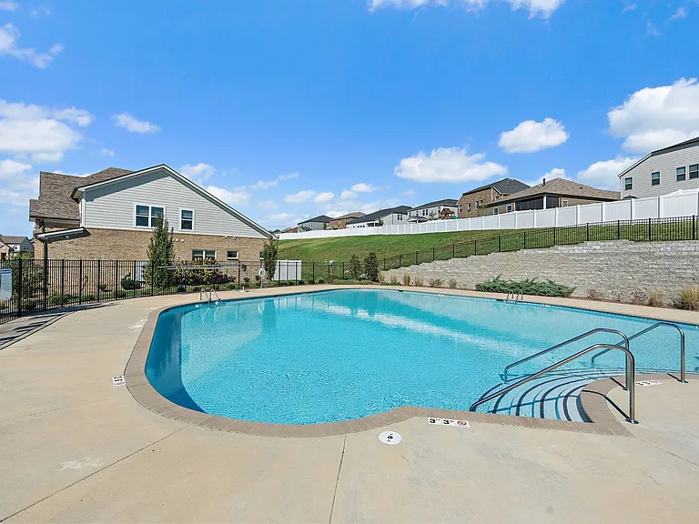 1063 Holland Ridge Way — Photo 31