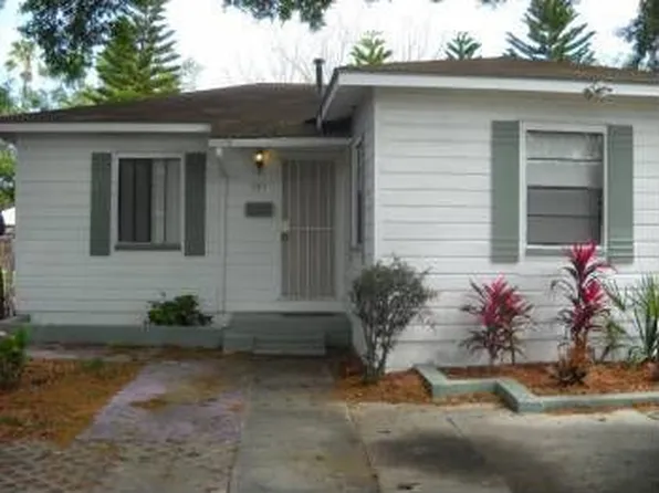 1334 30th St S, Saint Petersburg, FL 33712