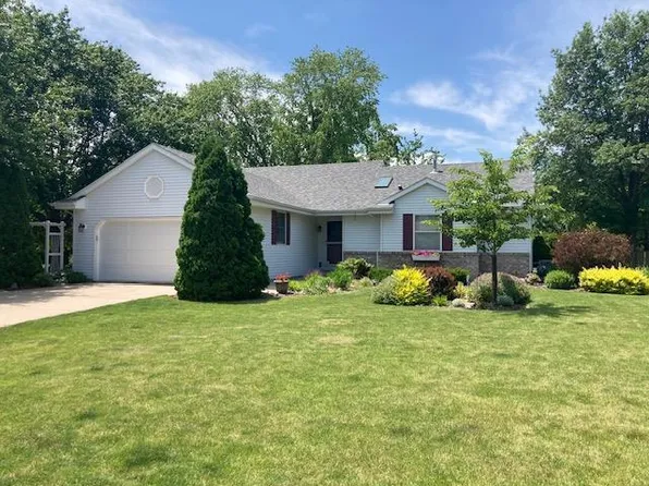 1021 Sentinel Drive, Janesville, WI 53546