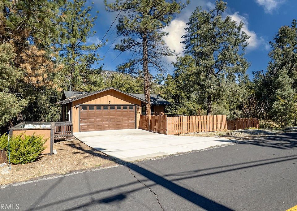1st image of 2233 Bernina Dr