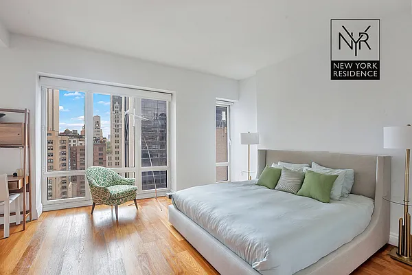 Rented by New York Residence | media 31