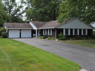 1035 Van Kirk Dr, Marysville, OH