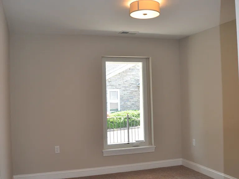 2045 Valley Ave #202 — Photo 6