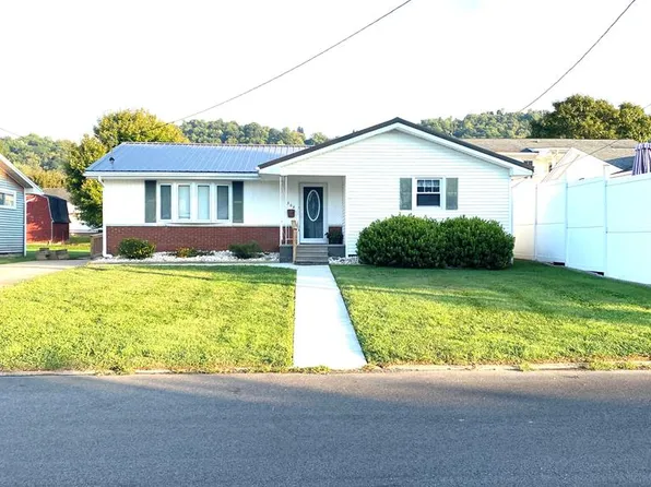 308 North 1 St. Avenue, Paden City, WV 26159