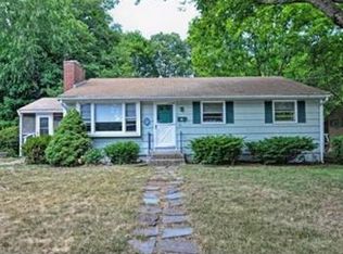41 Earlmar Dr, North Attleboro, MA 02760