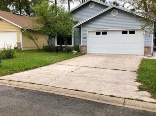 2056 Wax Myrtle Ct, Orange Park, FL 32073