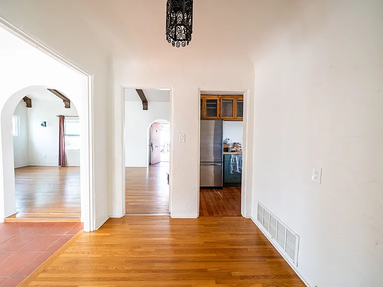 3605 Dove Ct — Photo 12