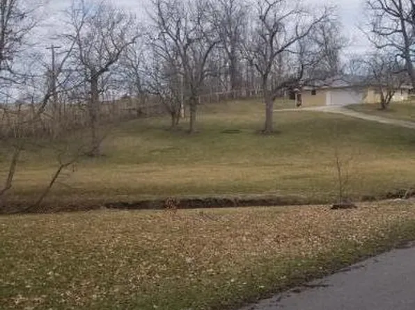 1505 Dear St, Kirksville, MO 63501