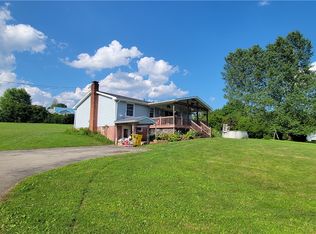 1433 Pitt St, Jennerstown, PA 15547