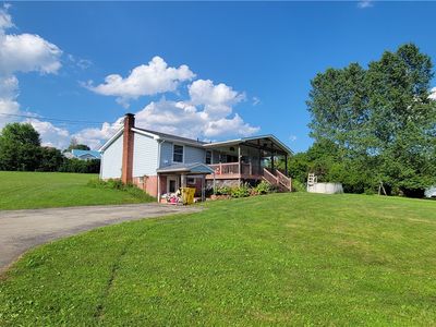 1433 Pitt St, Jennerstown, PA, 15547