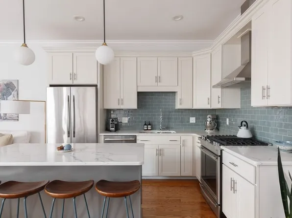 17 Prospect St Unit 3, Charlestown, MA 02129