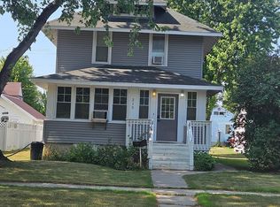 215 8th St N, Breckenridge, MN 56520