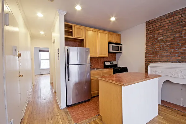 Rented by MNS | media 7