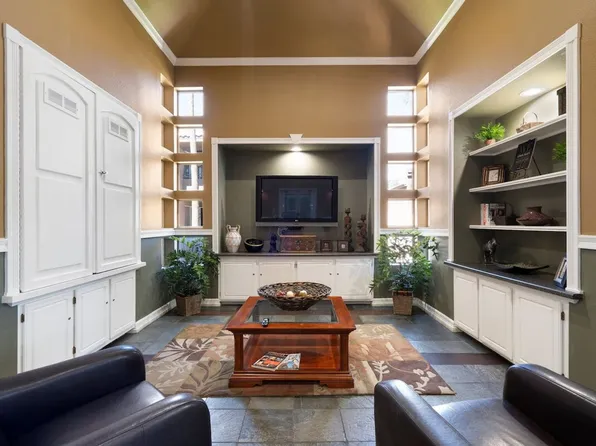 7009 E Acoma Dr, Scottsdale, AZ