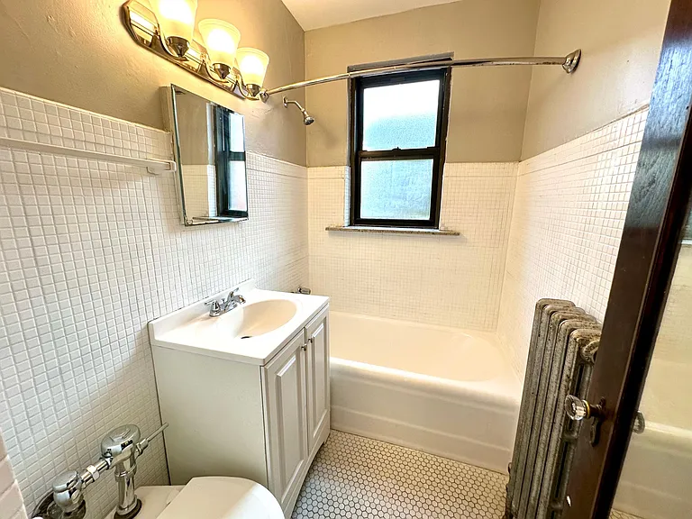 1033 W Loyola Ave #207 — Photo 26