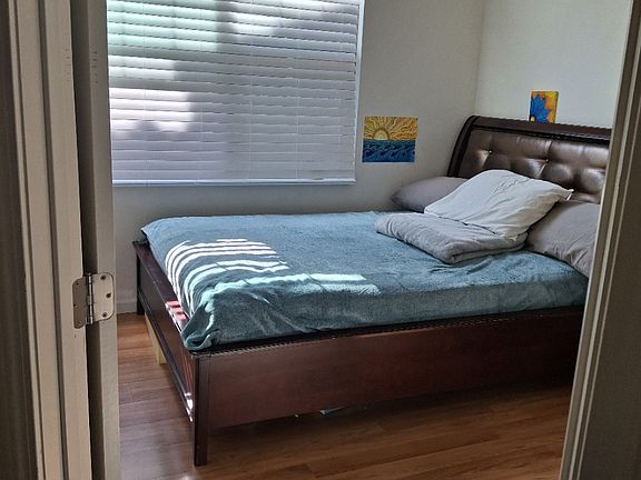4th image of 25819 Eshelman Ave #9
