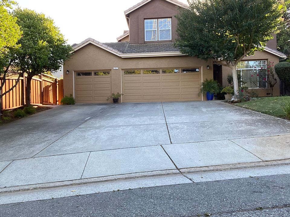 1st image of 17911 Crest Ave