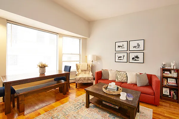 Rented by R New York | media 16