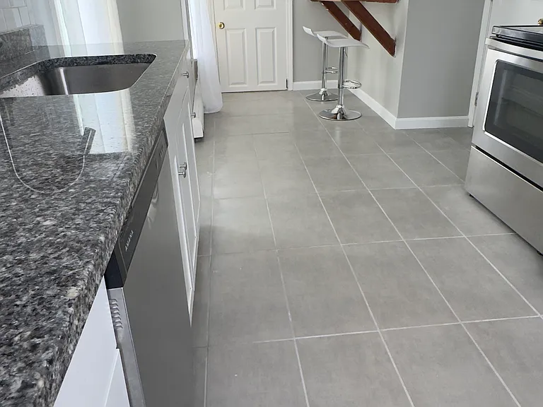 431 Washington St — Photo 14