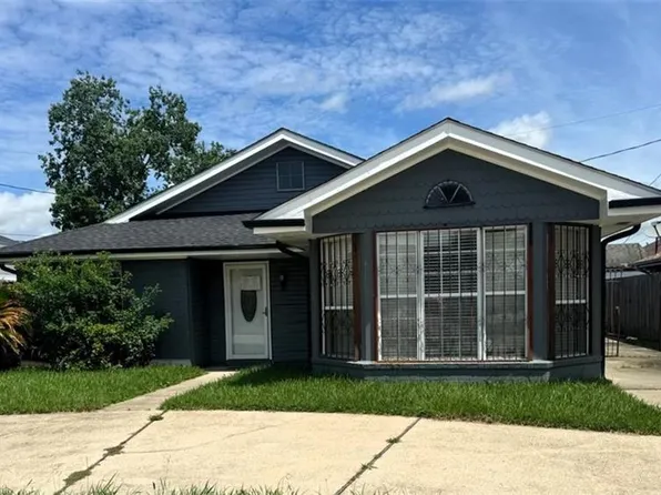 2424 Colonial Blvd, Violet, LA 70092