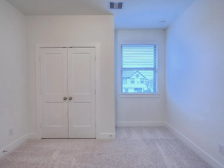 1535 Crystal Stream Dr — Photo 23