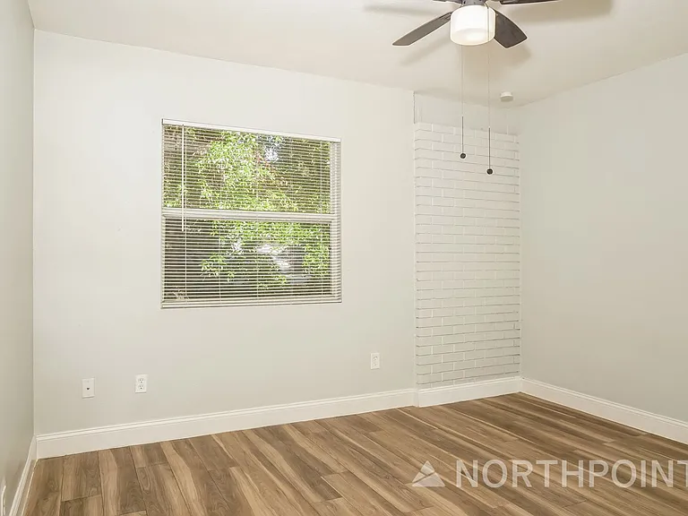 3816 Melgert Ln — Photo 8