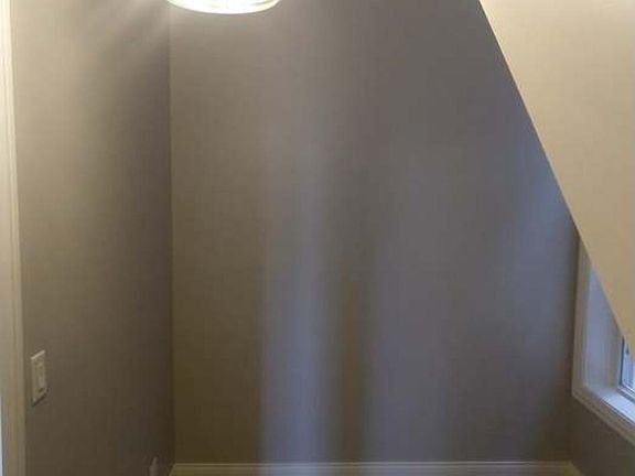 4th image of 2636 S Kedvale Ave #1
