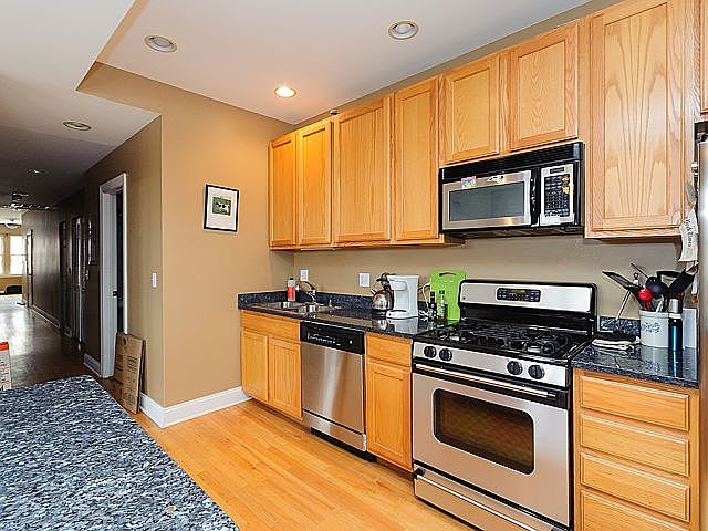 1st image of 2712 N Fairfield Ave APT 2N
