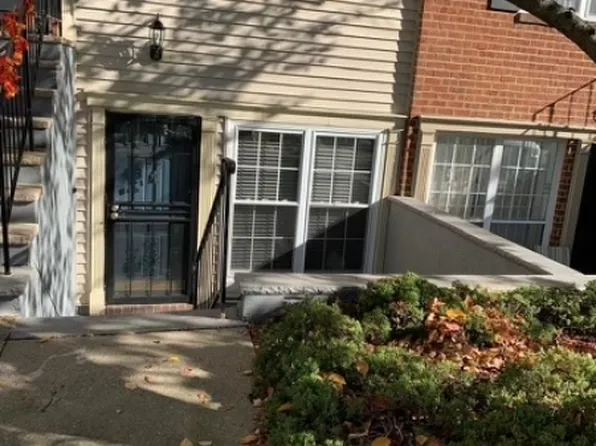 32 Rutgers Dr, Newark City, NJ 07103