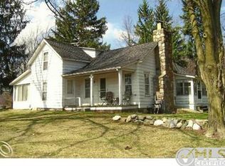 3501 E Oakwood Rd, Oxford, MI 48370