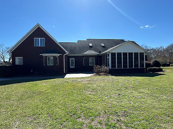 4th image of 2568 Remington Way