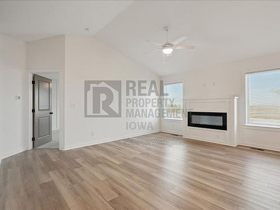3rd image of 4620 NW 17th St