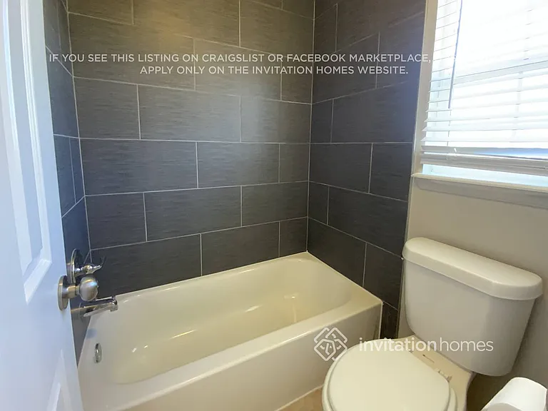 8665 Rosebud Pl — Photo 16