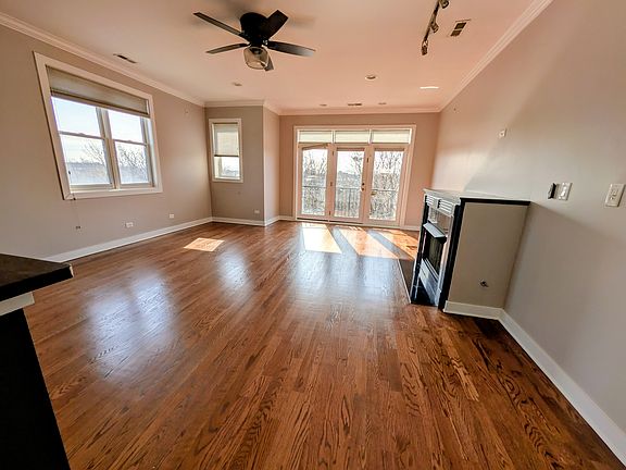 2nd image of 3416 W Franklin Blvd Unit 4
