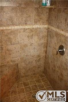 5th image of 12 Bates Ln