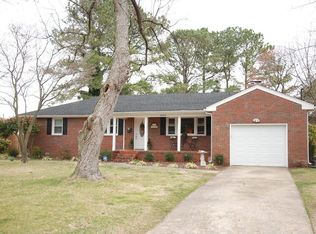1040 Miles Standish Rd, Virginia Beach, VA 23455