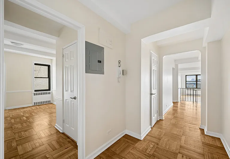 930 Grand Concourse #8F — Photo 5