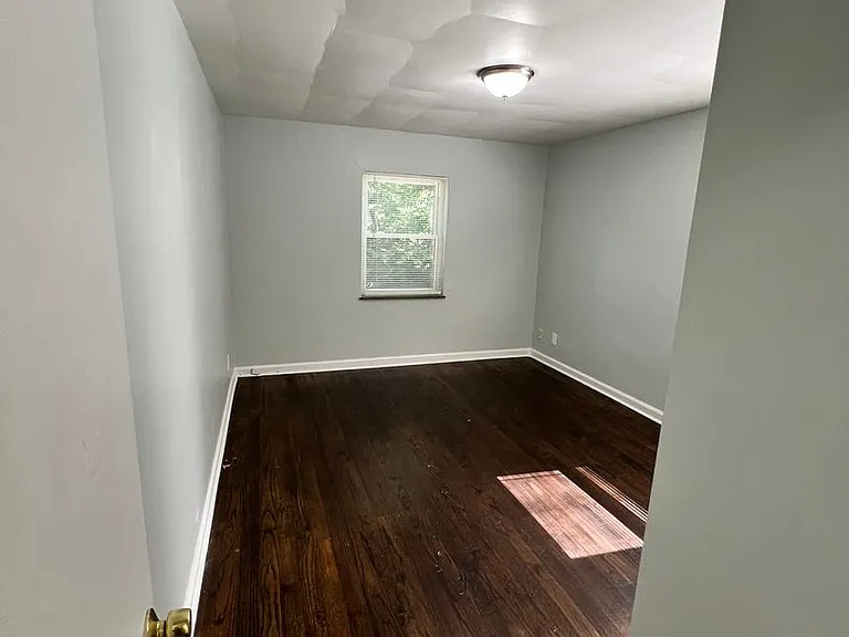 1640 Anita Pl — Photo 14