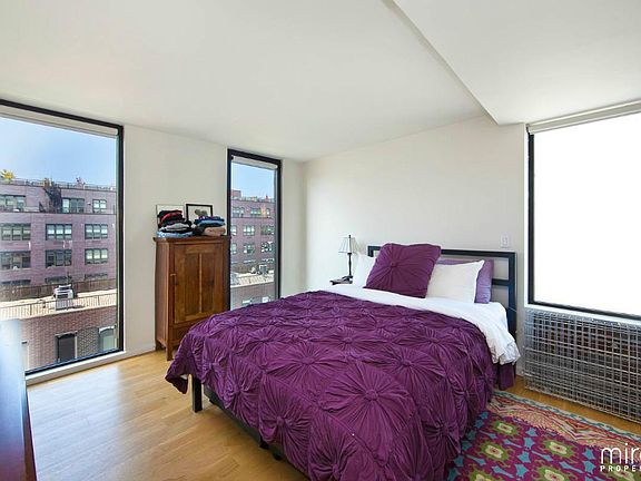 3rd image of 50 N 1st St APT 06D