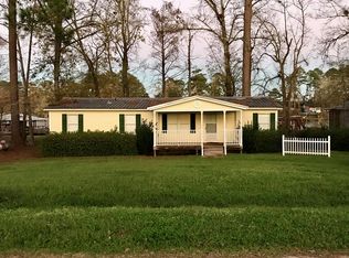 1012 Flournoy Rd, Warwick, GA 31796